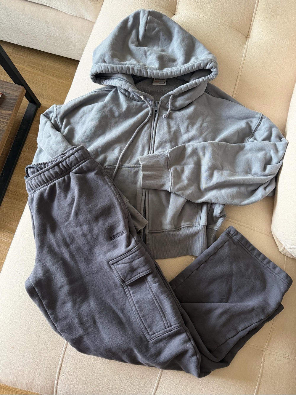 TNA ARITZIA cargo pants and Sweater - Picture 2 of 5